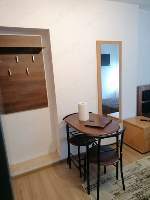 inchiriez  garsoniera 