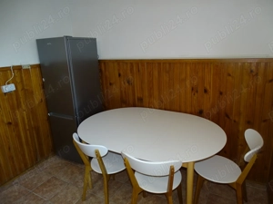 De vanzare ap 2 camere DECOMANDAT in Tractoru zona Coresi - imagine 6