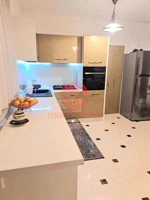 Vila Zona Turistica 7 Camere, Finisaje de Lux, Aproape de Plaja, 428 mp utili - imagine 8