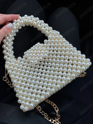 Geantă din mărgele colorate