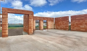 Structura Generoasa Zona Linistita - imagine 10