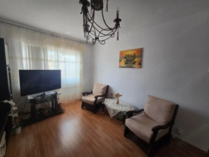 Targu Cucu- Apartament 3 camere decomandat