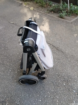 Vând cărucior cybex s lux + scoică cybex cloud T + accesorii ! 450 euro neg.