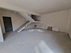 Duplex deosebit si eficient termic situat in Dambul Rotund - imagine 11