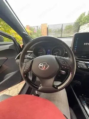 Toyota CHR - imagine 15