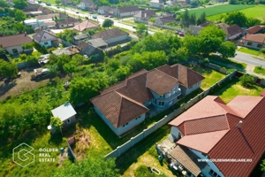 Vila 15 camere, zona Gai, teren 3452 mp, comision 0%