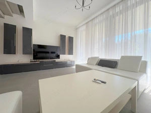 Casa de inchiriat in zona Lipovei - moderna si spatioasa