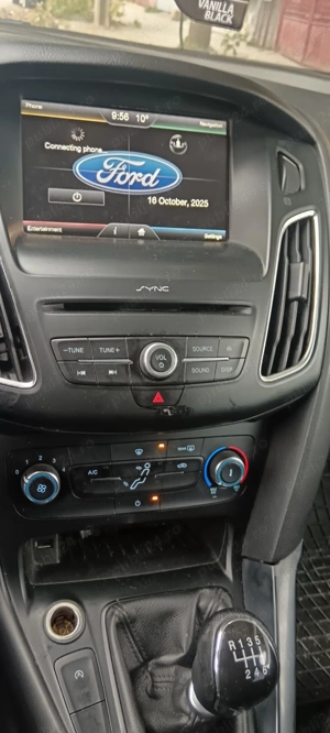 Ford Focus 2015 - imagine 9
