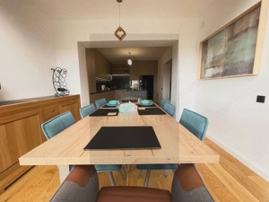 Casă modernă cu 4 dormitoare, cu renovare de lux, Bunloc de închiriat - imagine 20 Casă modernă cu 4 dormitoare, cu renovare de lux, Bunloc de închiriat - imagine 20