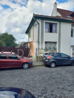  De vânzare casă de locuit – zonă rezidențială liniștită, lângă Dâmb