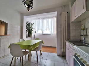 Apartament 3 camere de inchiriat, B-dul Dacia - Rogerius, Oradea - imagine 13