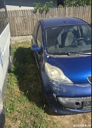 Dezmembrez Peugeot 107 1.0 benzină 2007 - imagine 3