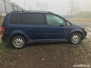 Dezmembrez Volkswagen Touran 2.0 TDI AZV - imagine 3