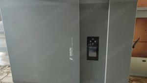 vând invertor hibrid  10  kw, trifazic