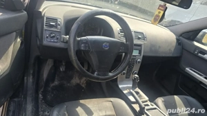 Dezmembrez Volvo V50 2010 2.0d - imagine 2