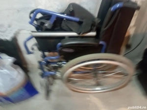 Vand carucior cu rotile 