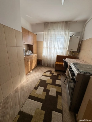 Apartament 2 camere , decomandat, zona Orizont - imagine 3