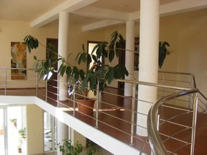 Sangeorgiu de Mures - Vanzare casa moderna cu 3 garaje - Str. Borzas - imagine 4