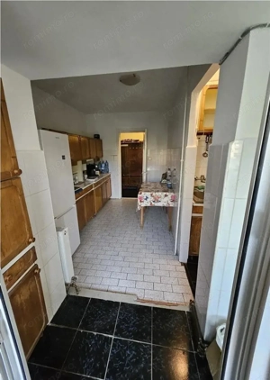 Etaj 1- 2 camere Steaua  centrala proprie