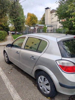 Vând Opel Astra H, 1,4, benzină - imagine 3