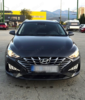 Vand Hyundai i30 hybrid, sport wagon, 160 cp - imagine 7