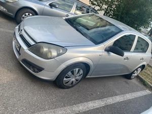 Vând Opel Astra H, 1,4, benzină - imagine 6