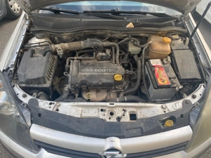 Vând Opel Astra H, 1,4, benzină - imagine 8