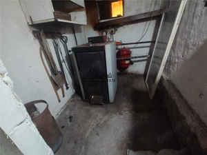 Casa cu teren, aproape de centrul balneo-termal Vata Bai - imagine 9