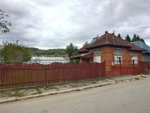 Casa cu teren, aproape de centrul balneo-termal Vata Bai - imagine 19