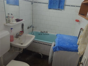 Casa cu teren, aproape de centrul balneo-termal Vata Bai - imagine 8