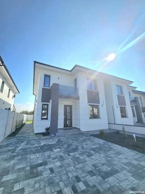 Duplex individual despartit prin camera tehnica P+E+Pod, Zona Planete, Giroc