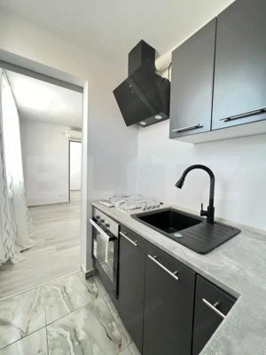 Apartament cu 2 camere, semidecomandat, 34 mp, zona Micro 3 