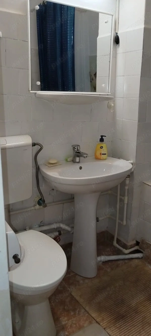 Închiriez apartament 3 camere - imagine 7