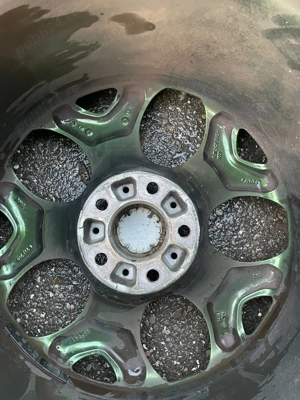 Vând jante  BMW × 5 Y R20