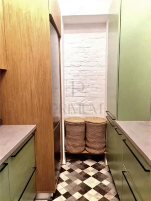 BADEA CARTAN - 3 CAM - ETJ.1 - 2 BAI - GARAJ - 2 BOXE - RENOVAT - ISTORIC- - imagine 8