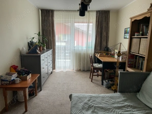 Apartament spațios 3+1 camere, proprietar - imagine 13