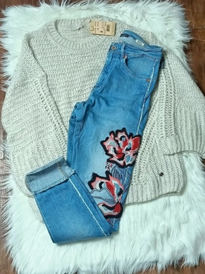 Blugi Salsa Jeans   diferite modele Push In   Secret Glamour noi, cu etichetă (W28 L30)