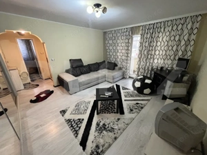 Apartament 2 camere, 48 mp utili, zona Micro 11 - imagine 2
