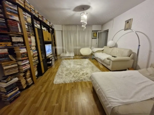 Apartament cu 3 camere la 16 minute pietonale de metroul Piața Muncii  - imagine 2