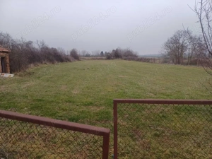 Vindem plat de casa la bazos vechi  - imagine 3