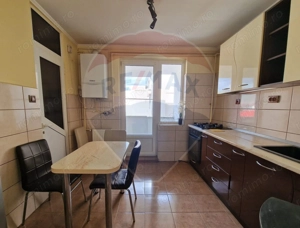 Apartament cu 4 camere de închiriat - Aleea Dobrogei - imagine 4