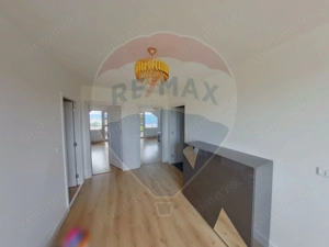 Casă cu 5 camere de vânzare, str. Bobâlna, Sighetu Marmației - imagine 9 Casă cu 5 camere de vânzare, str. Bobâlna, Sighetu Marmației - imagine 9