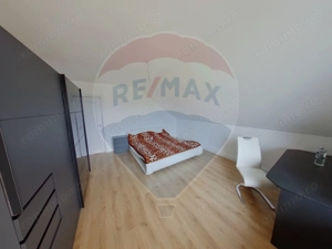 Casă cu 5 camere de vânzare, str. Bobâlna, Sighetu Marmației - imagine 14 Casă cu 5 camere de vânzare, str. Bobâlna, Sighetu Marmației - imagine 14