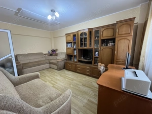 Vanzare apartament 2 camere, Micro 20, 54 mp ,etaj 4 din 8, imbunatatit .Pret 69000 euro pers.fizica