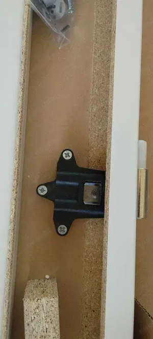 Tocuri de uși interior albe