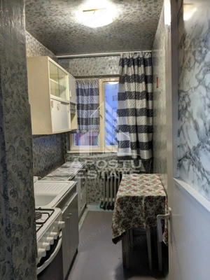 Apartament cu 3 camere, etaj intermediar, zona  Sagului - imagine 5