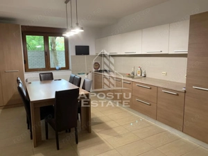 Casa cu 4 dormitoare living și bucatarie, centrala proprie, Girocului - imagine 18