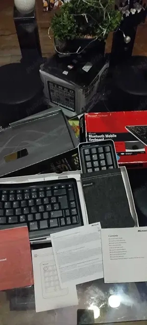 Tastatură Microsoft Bluetooth Mobile Keyboard 6000