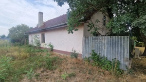 Vând casă și teren intravilan, 2158 mp  în Moșnița Veche  - imagine 3