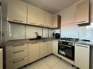 Proprietar. Vand Apartament 3 camere decomandat Motru N3